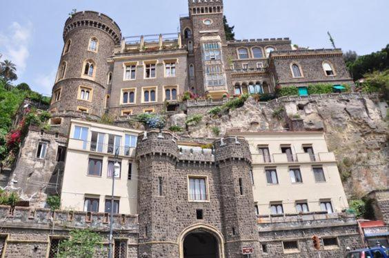 Studio Apartment In Neapolitan Castle Int 28 Zewnętrze zdjęcie